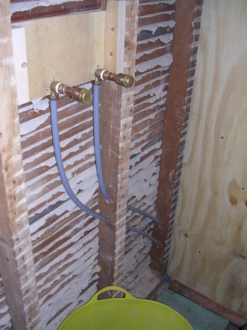 Bar shower valve stud 04.jpg
