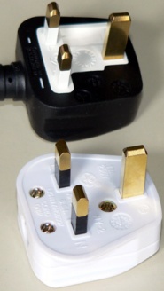 Moulded and rewireable BS 1363 plugs.jpg