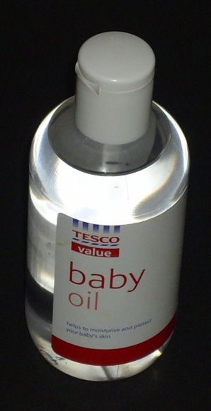 Baby oil 2334-2.jpg