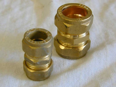 CompressionFittings22and15mm.jpg